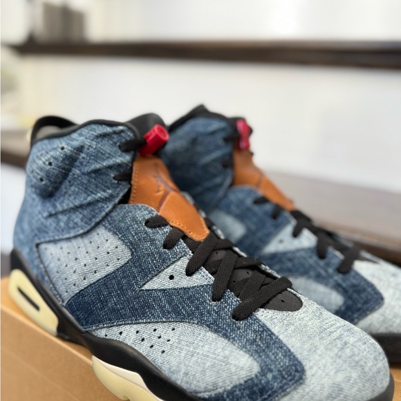 Denim Jordan 6 High-Top Sneakers Brand New Size 11 No Box - Picture 5 of 7